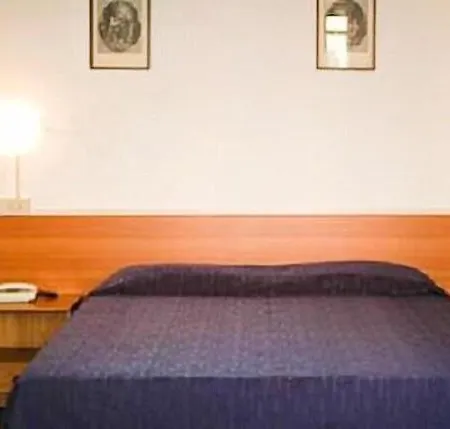 Fernanda Ξενοδοχείο *